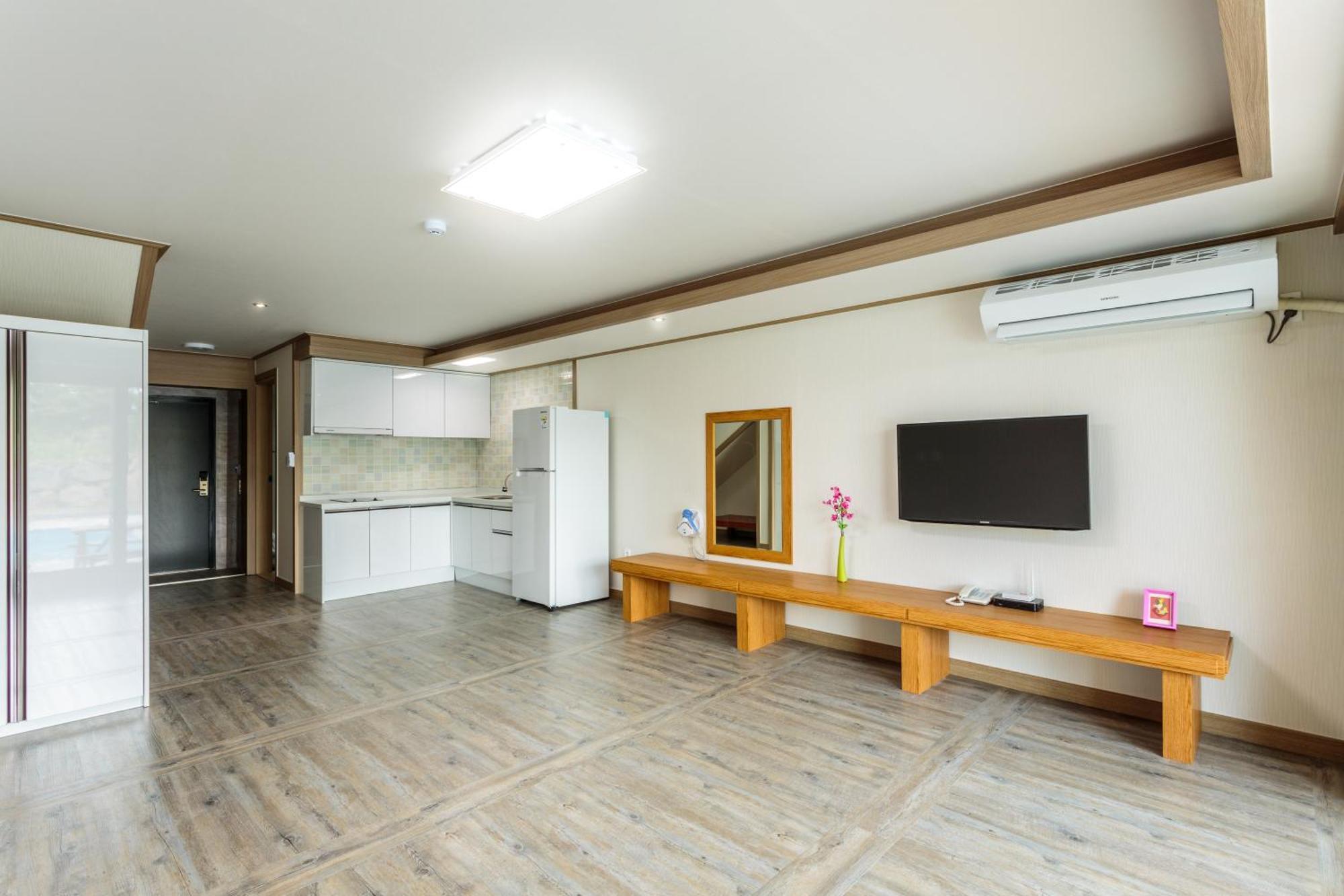 ג'גו Suandsu Resort חדר תמונה